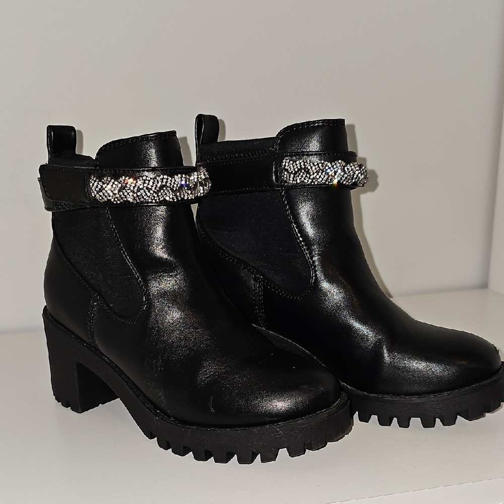Girls Marc Fisher Black Ankle Booties with Chunky Heel SIZE 3
